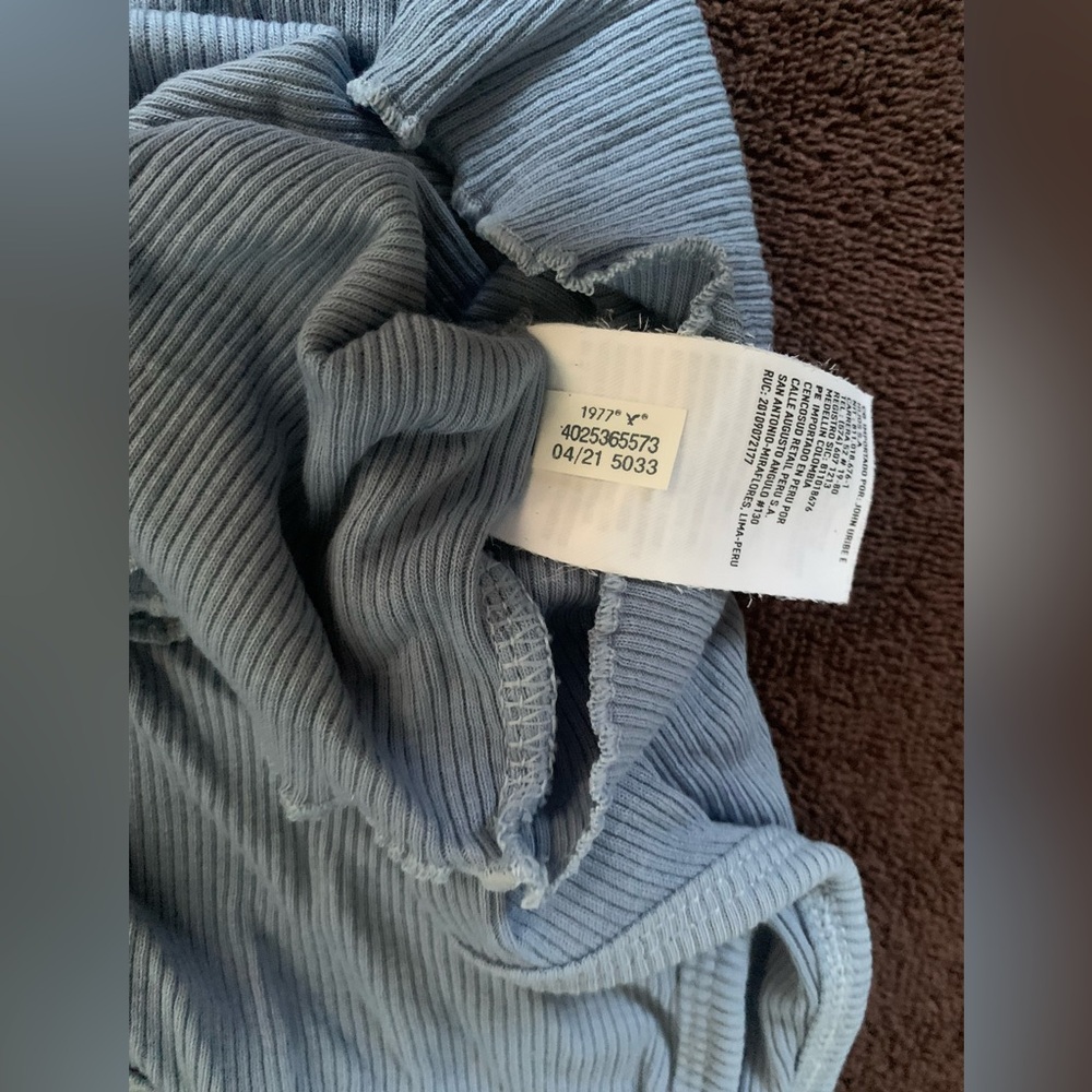 🩵AE Henley Crop Tank Ribbed Blue with Buttons - Size XL - NWOT - Picture 10 of 10